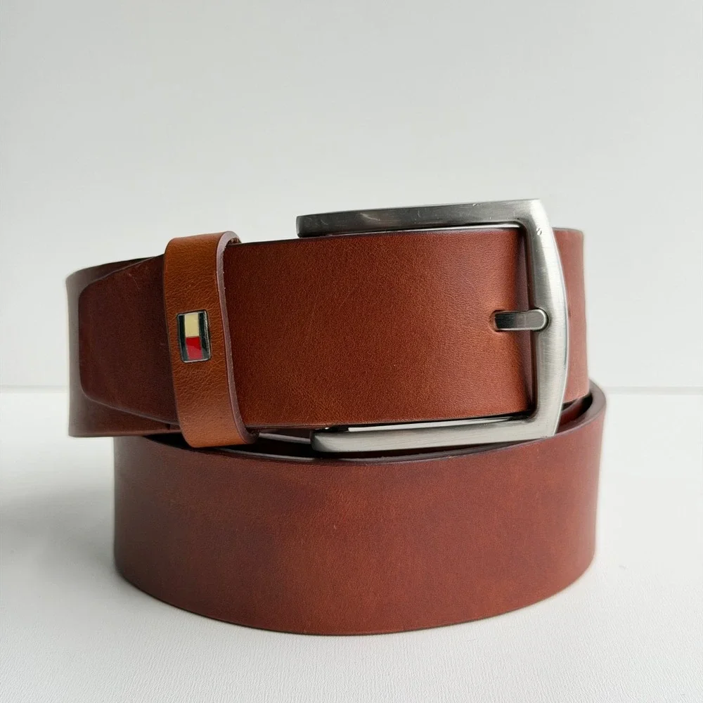 Tommy Hilfiger Brown Leather Belt Mens 42 Classic Flag Logo 90s Preppy Casual